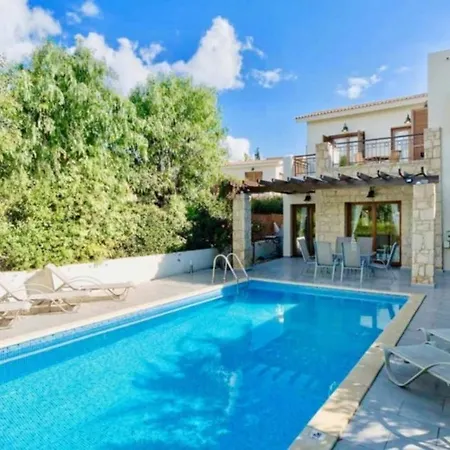 Cyprus Villa Minutes From The Beach, Paphos Villa 1190 * Kouklia