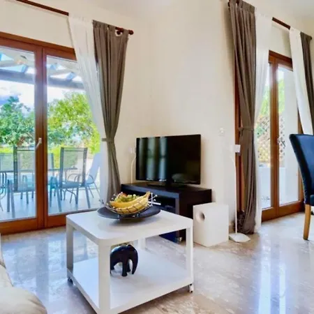 Villa Cyprus Villa Minutes From The Beach, Paphos Villa 1190 *
